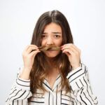 Mi pelo huele mal y mi cuero cabelludo también huele mal
